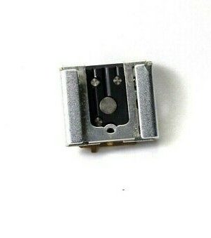 ORIGINAL NIKON TOP FLASH SHOE FOR NIKON D3000 D5000 D3100 D5100